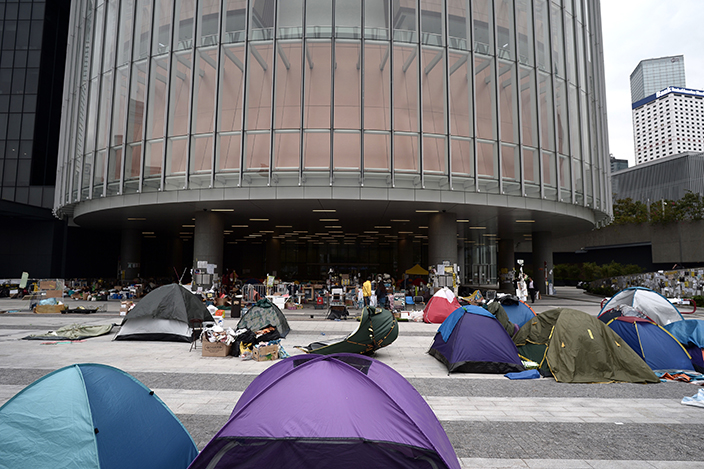 立會外示威區最快周一清場警方須否介入建制泛民分歧