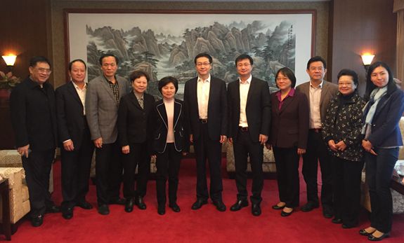 孙达会见福建省人大常委会副主任陈桦一行