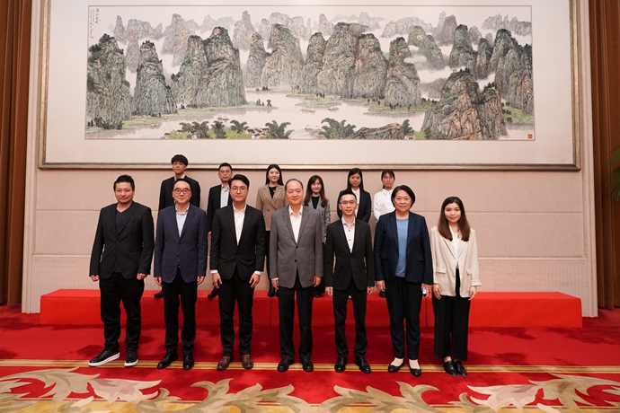 鄭新聰會見澳門紀念“五四”青年節系列活動籌委會一行