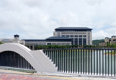 澳门大学横琴新校区于2013年7月20日启用