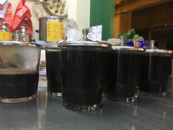 手作茶饮：一杯一世界的新风尚